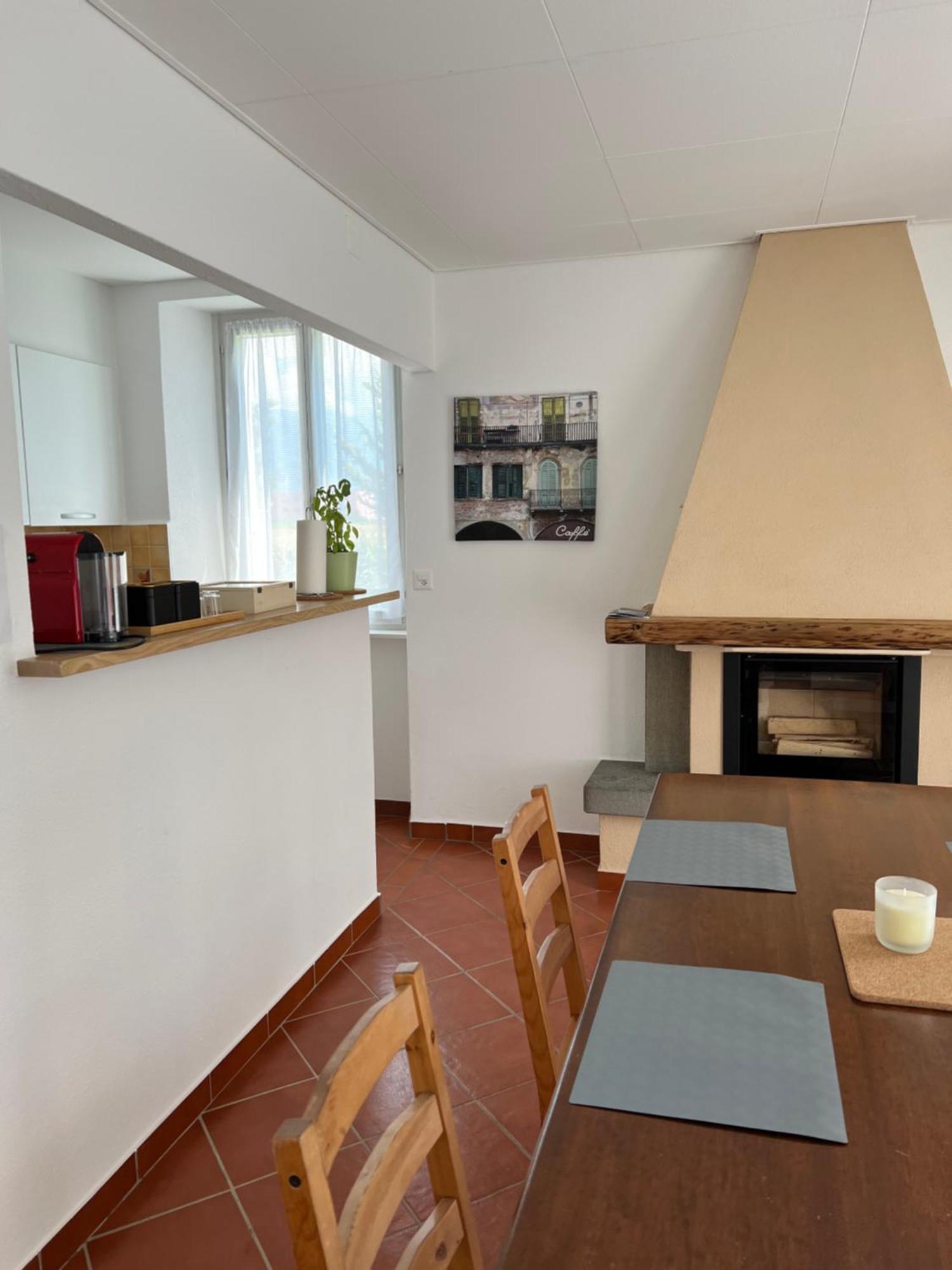 Casa Romana Gambarogno ภายนอก รูปภาพ